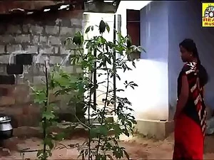 भारतीय आकर्षक गामी में लिप्त गर्म कार्रवाई, उसके शानदार घटता है और कामुक कौशल का प्रदर्शन एक मनोरम वीडियो में.